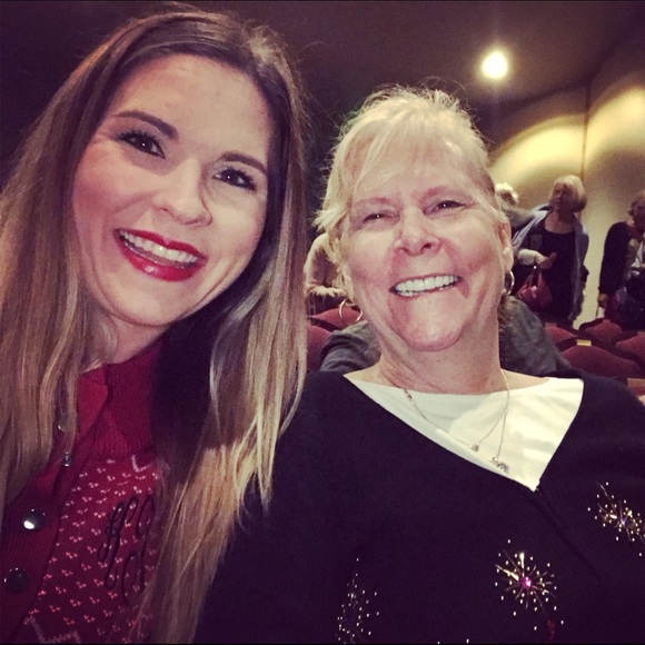 Meet your Posher, Kassie - Picture 1 of 4